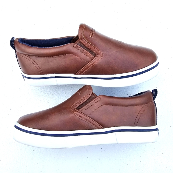 Nautical Kid's Slip-On Casual Shoe Athletic Sneaker - Sz 10 Toddler - Picture 3 of 6